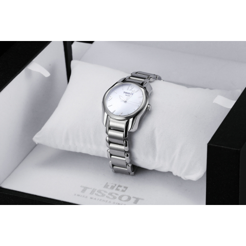 天梭Tissot-海浪系列 T023.210.11.117.00 石英女表