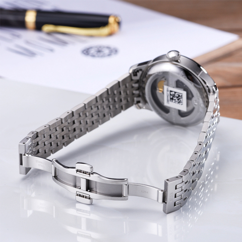 天梭TISSOT-力洛克系列 T006.428.11.038.01 机械男表