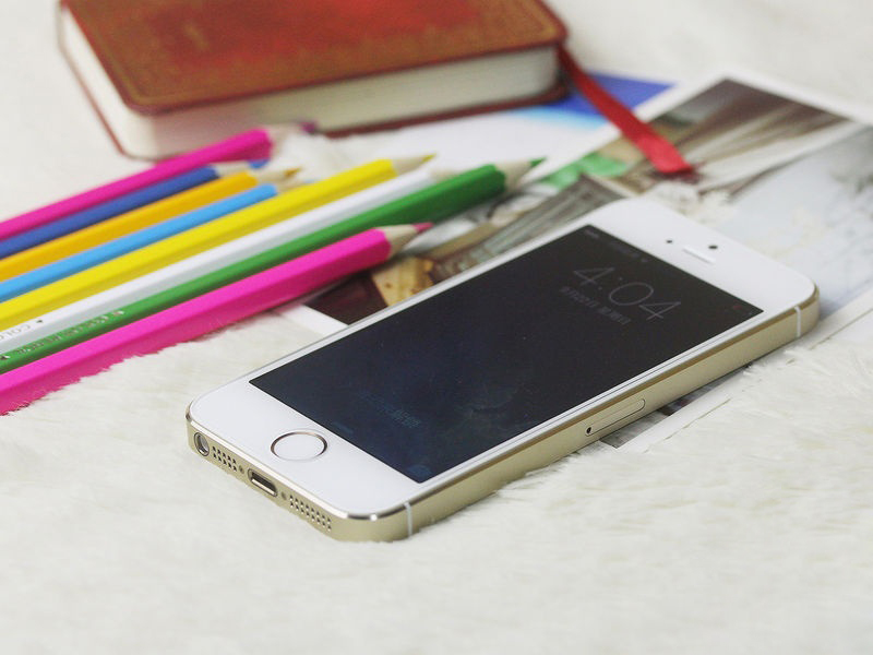 苹果iPhone 5s 64GB