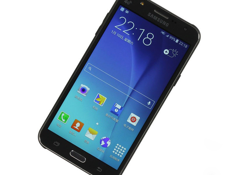 三星Galaxy J7