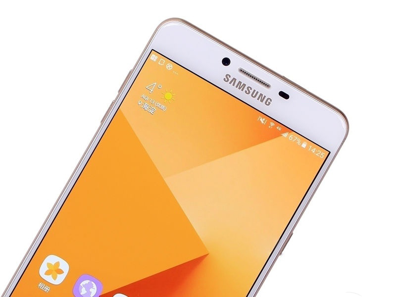 三星Galaxy C9 Pro