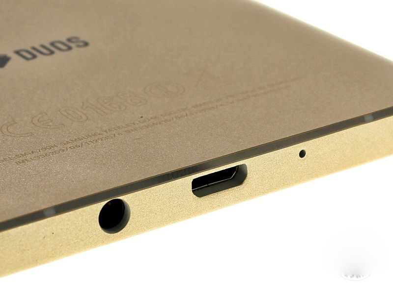 三星Galaxy A7